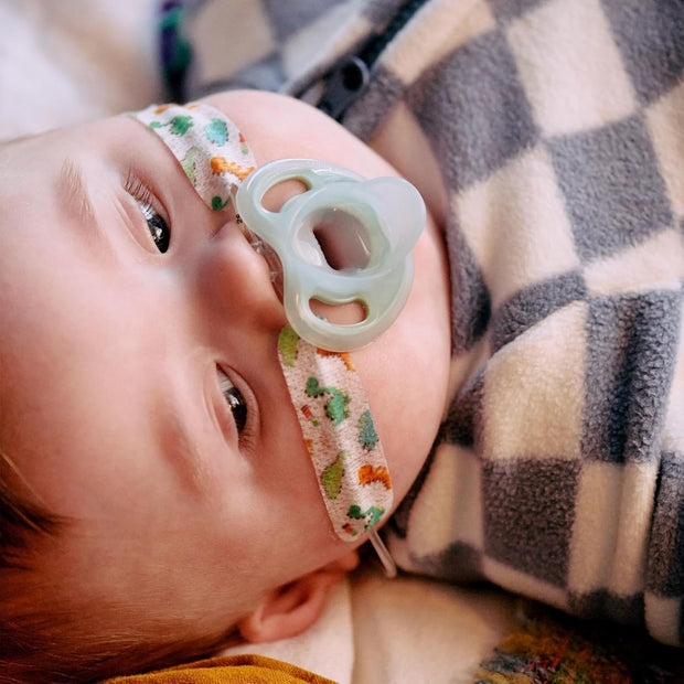 CHARMKING Pacifiers for babies Ultra-light Pacifier